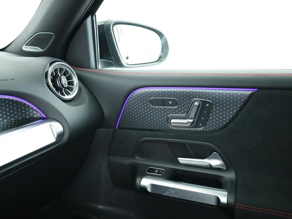 Mercedes-Benz GLB 35 AMG