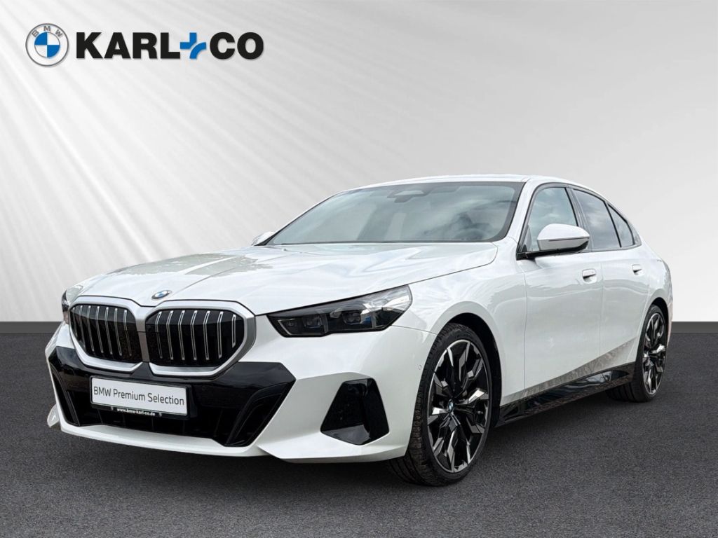 BMW 540 xd Limousine M-Sport B&W Komfortsitze