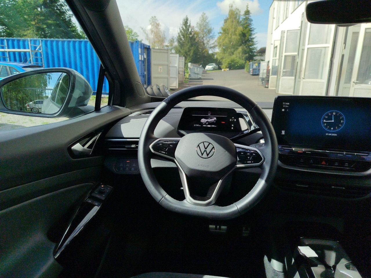 Fahrzeugabbildung Volkswagen ID.5 Pro 128 kW 77 kWh 1-Gang-Automatik, AHK