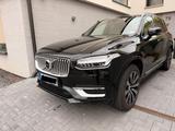 Volvo XC90 B5 AWD Geartronic Inscription  - gebrauchte Volvo XC90 aus dem Jahr 2019