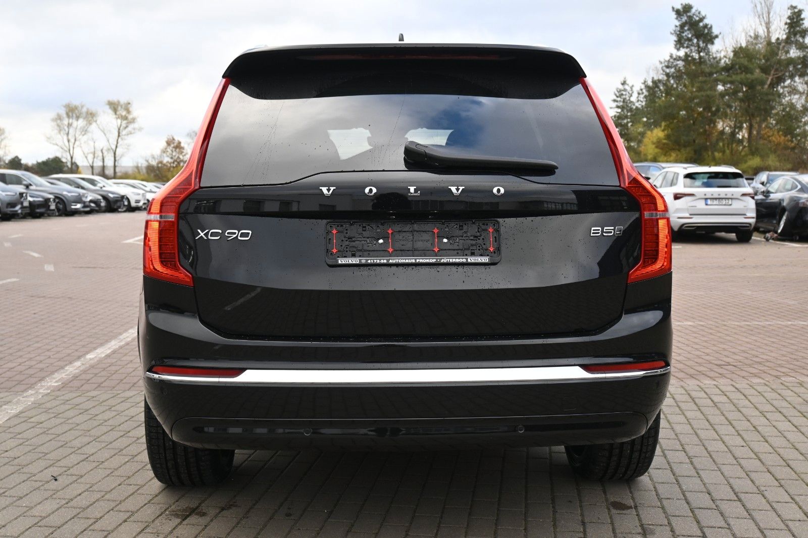 Fahrzeugabbildung Volvo XC90 Ultimate Bright AWD*MASS*LUFT*B&W*360°*AHK*