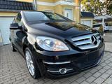 Mercedes-Benz B 180 BlueEFFICIENCY - - Mercedes-Benz B 180 in Wuppertal