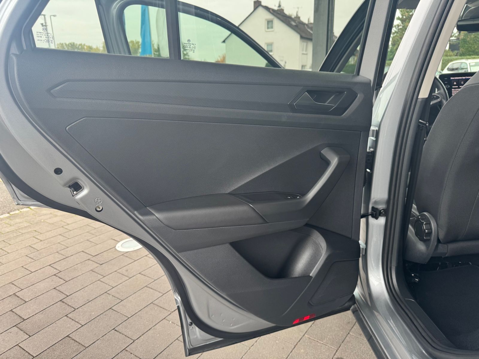 Volkswagen T-Roc - Bild 18