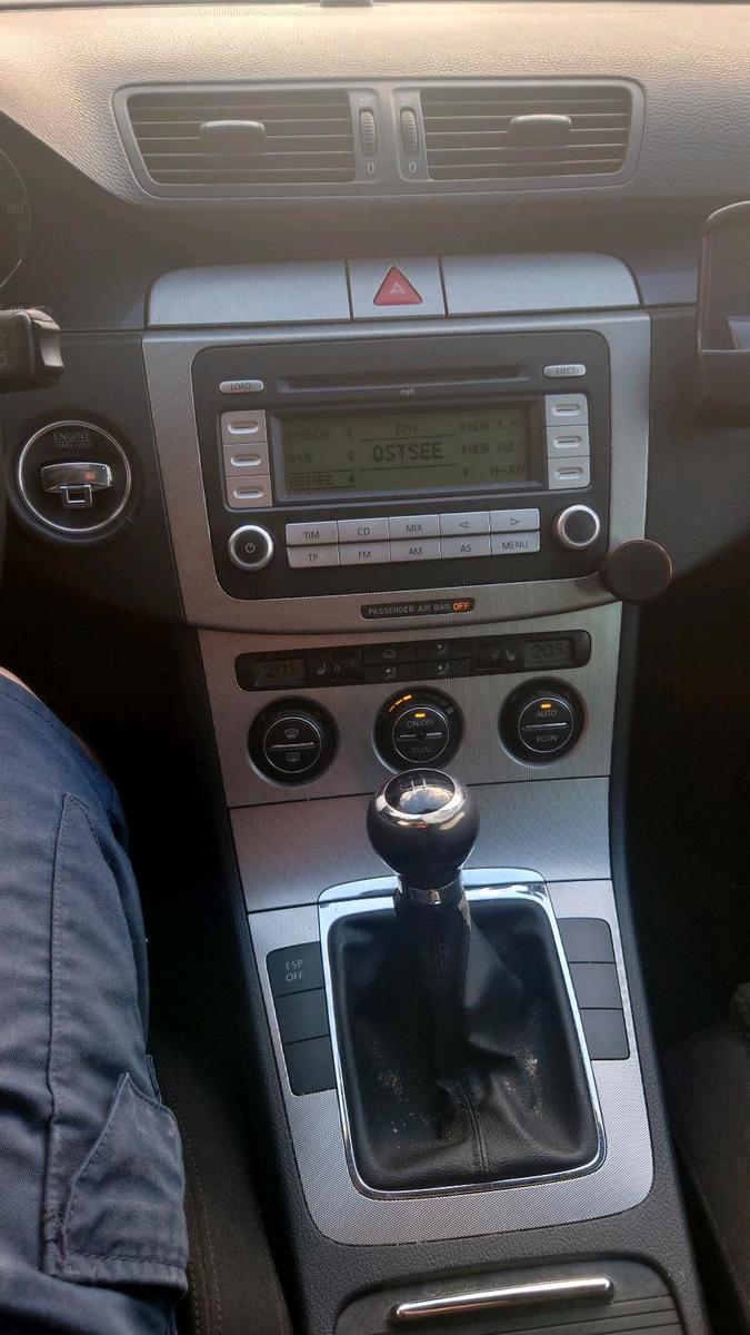 Volkswagen Passat 2007 — engine 140 HP (103kW)