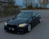 BMW 550i F10 M-Paket |SBD|Scheckheft|Head-... - BMW 550 aus 2010