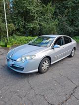 Renault Laguna - gebrauchte Renault Laguna aus dem Jahr 2009