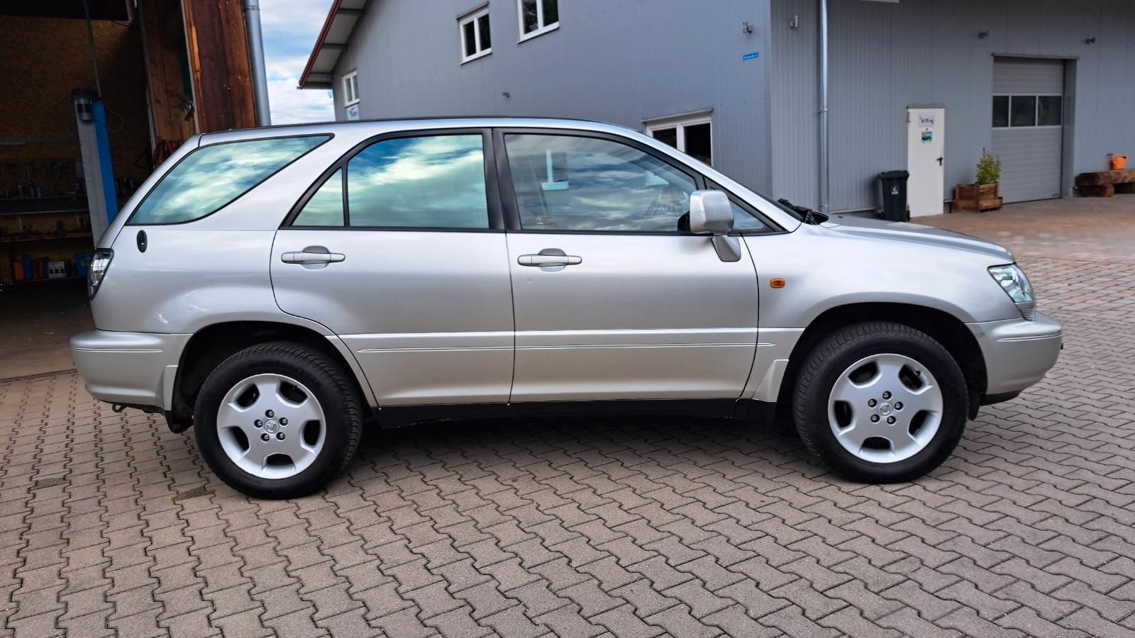 Lexus RX 300 3.0 201ch 4x4 - 1ère main - Carnet entretien - Navi -  57 000 KM