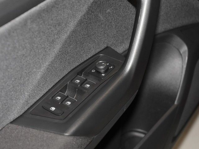 Volkswagen T-Roc - Bild 17