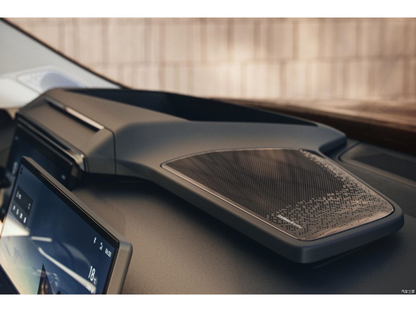 Lynk & Co 08
