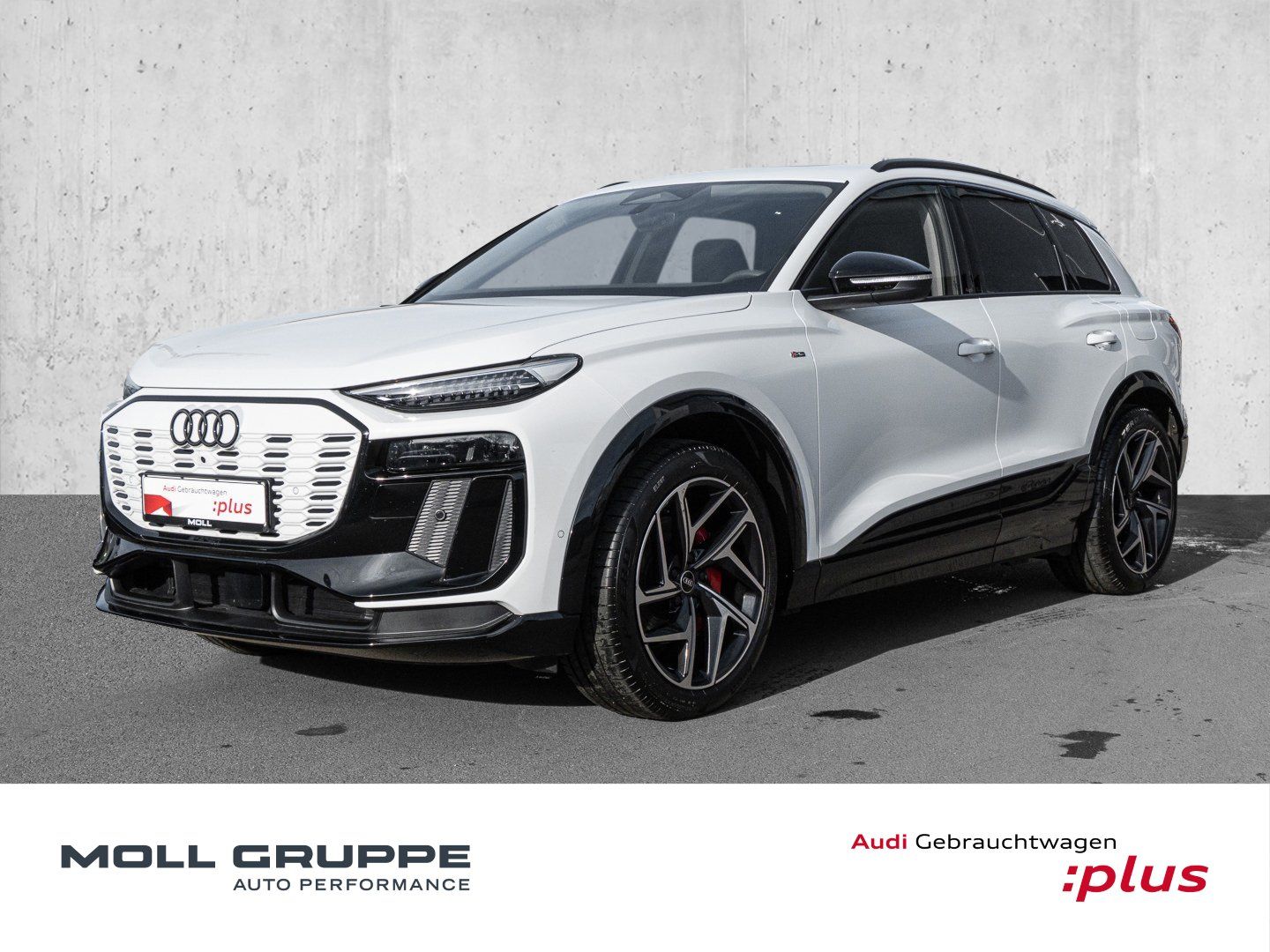 AUDI Q6 e-tron S line exterieur schwarz Pano