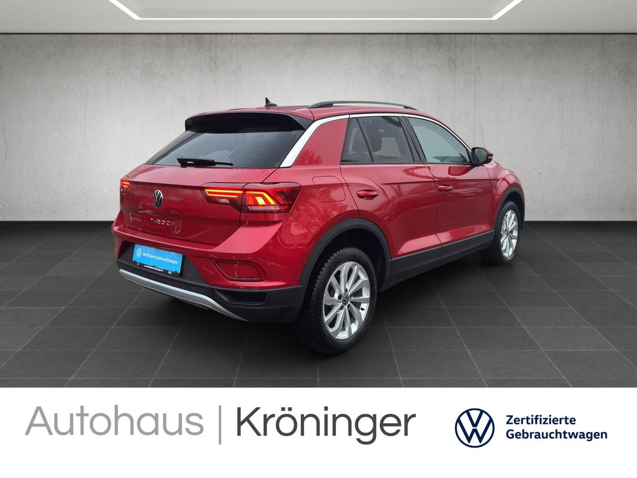 Volkswagen T-Roc 1.5 TSI DSG Life ACC Navi Klima LED