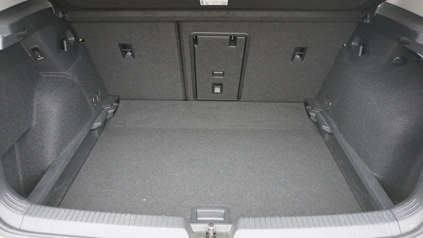 Volkswagen Golf VIII 1.5 eTSI DSG Style LED Navi ACC Kamera, миниатюра 30