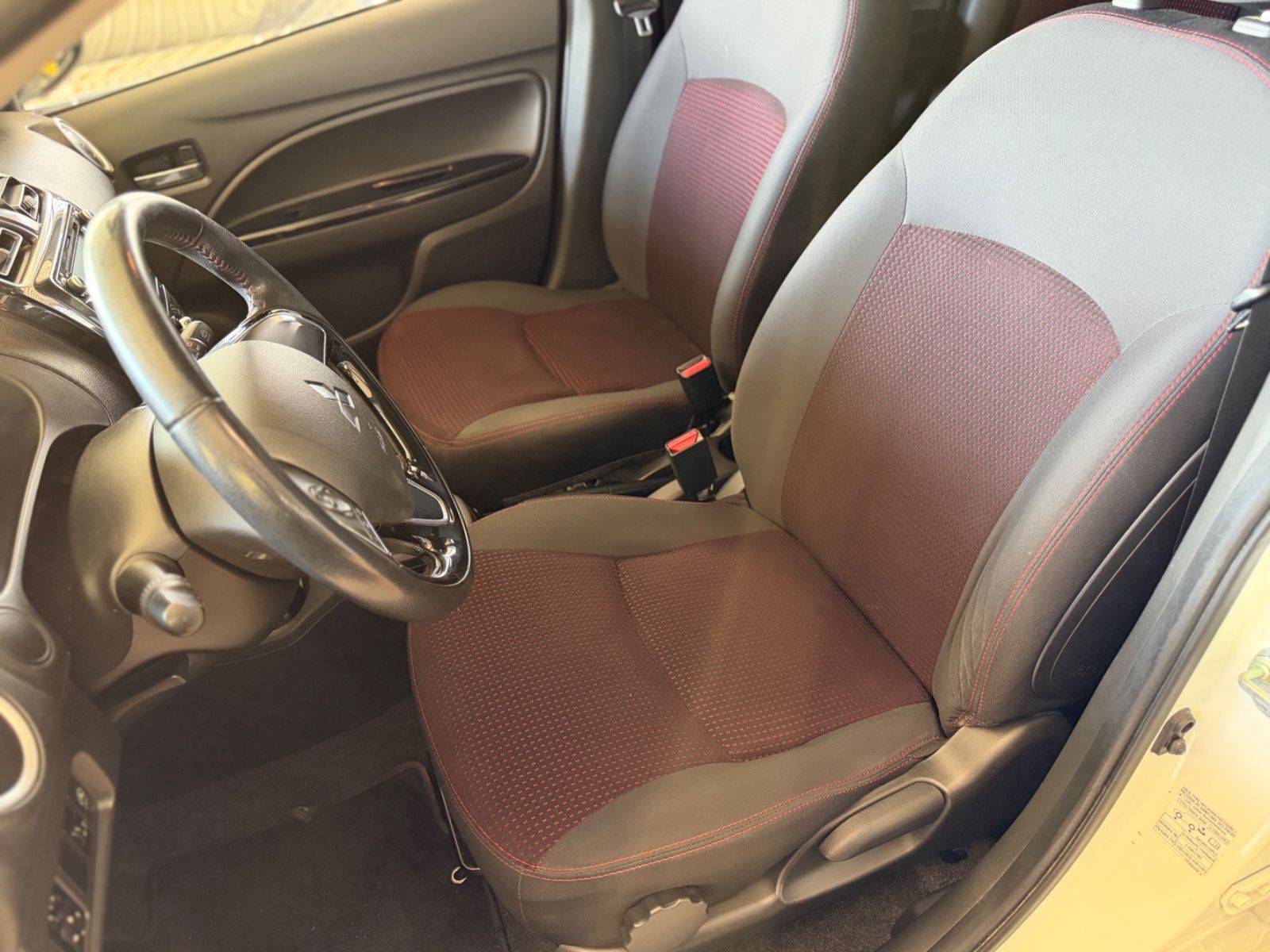 Fahrzeugabbildung Mitsubishi Space Star Diamant Edition+