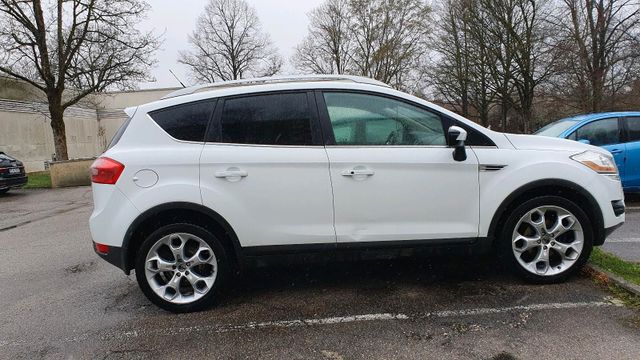 Ford Kuga Titanium S 4WD