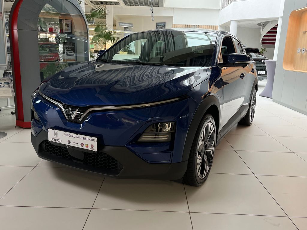 VinFast VF6 59,6 kWh Plus ab 319€ mtl. leasen