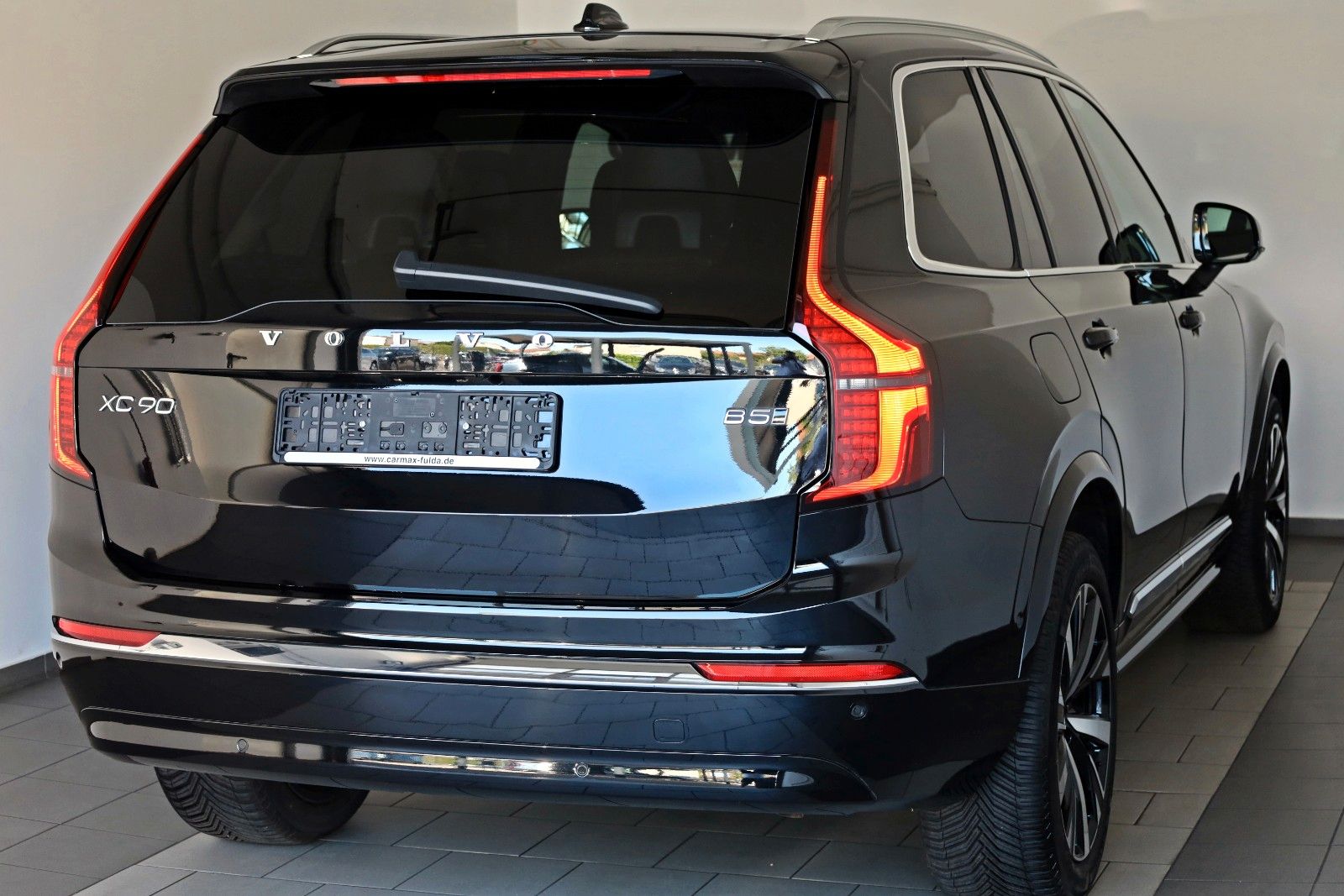 Fahrzeugabbildung Volvo XC90 Plus Bright AWD,7Sitze4xSH,360Kam.,HUD,,AHK