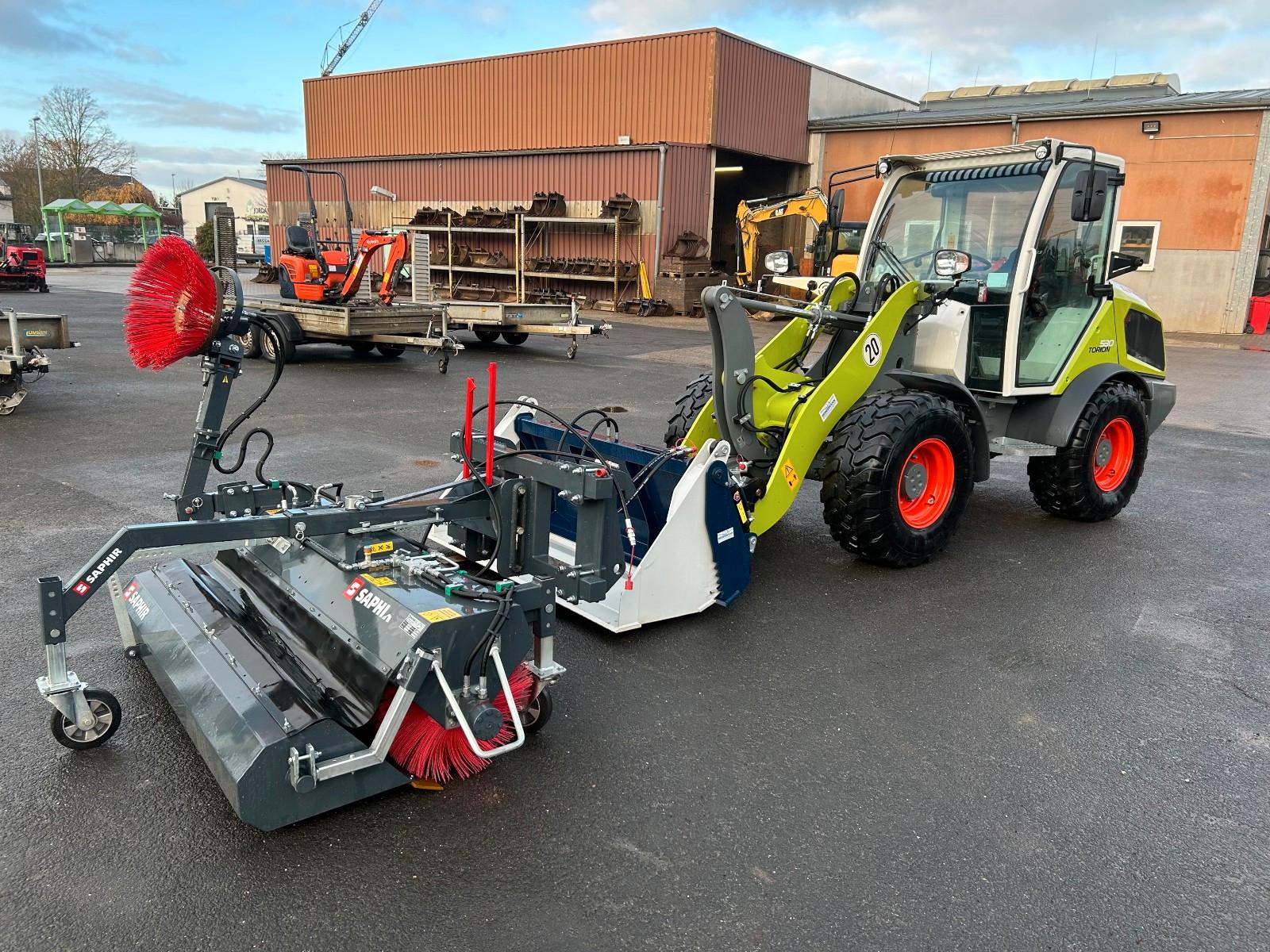 Liebherr Claas Torion 530 mit Zubehör