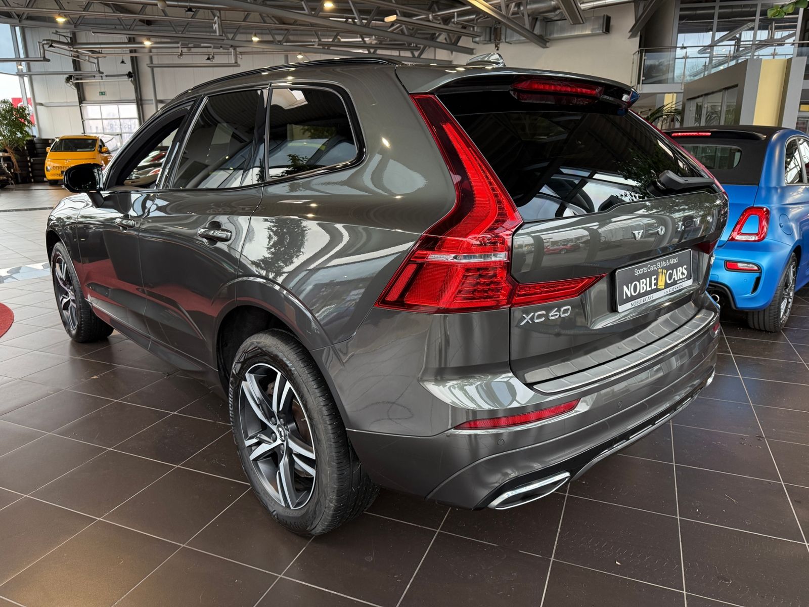 Fahrzeugabbildung Volvo XC60 R Design AWD AHK LED NAVI