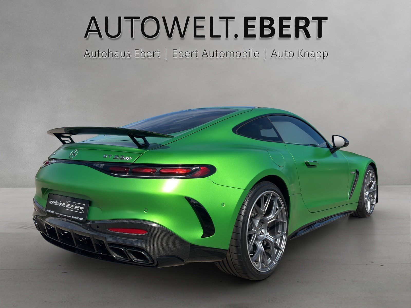 Fahrzeugabbildung Mercedes-Benz AMG GT 63 PRO Massage DISTRO Lift HUD Pano MAGNO