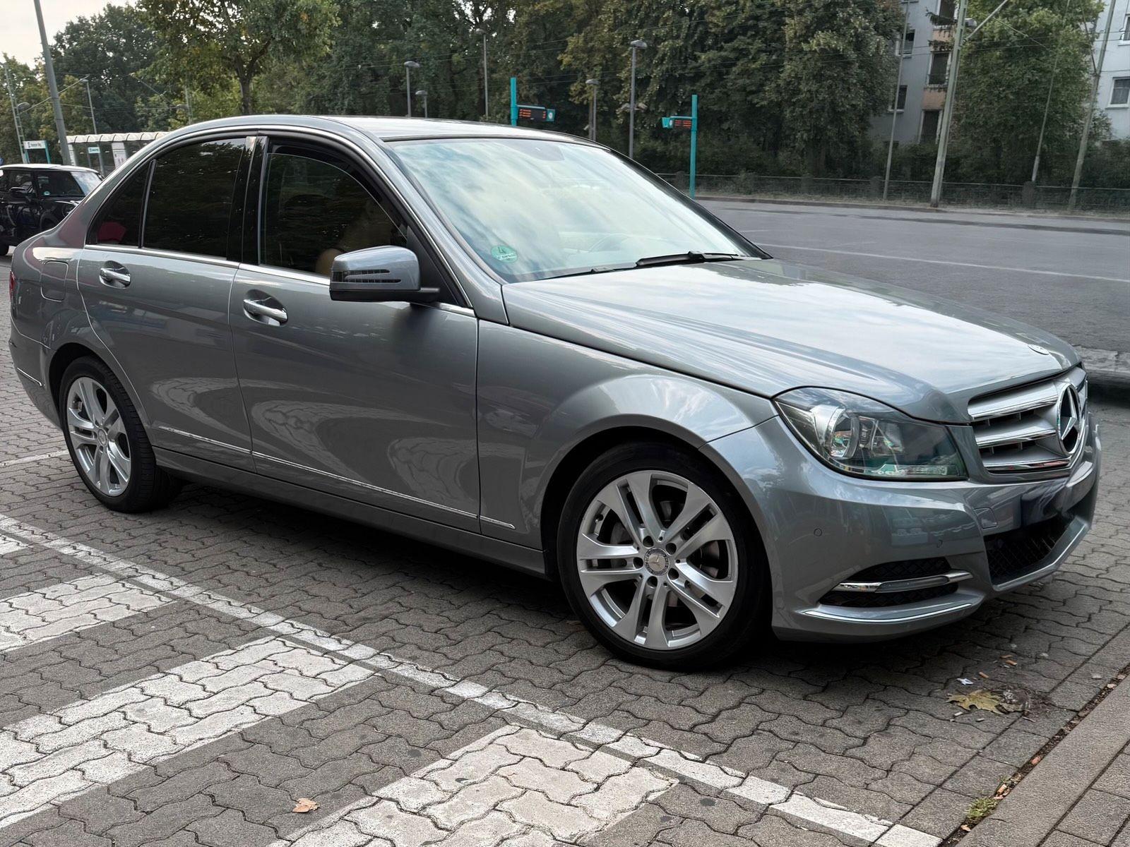 Mercedes-Benz C 180
