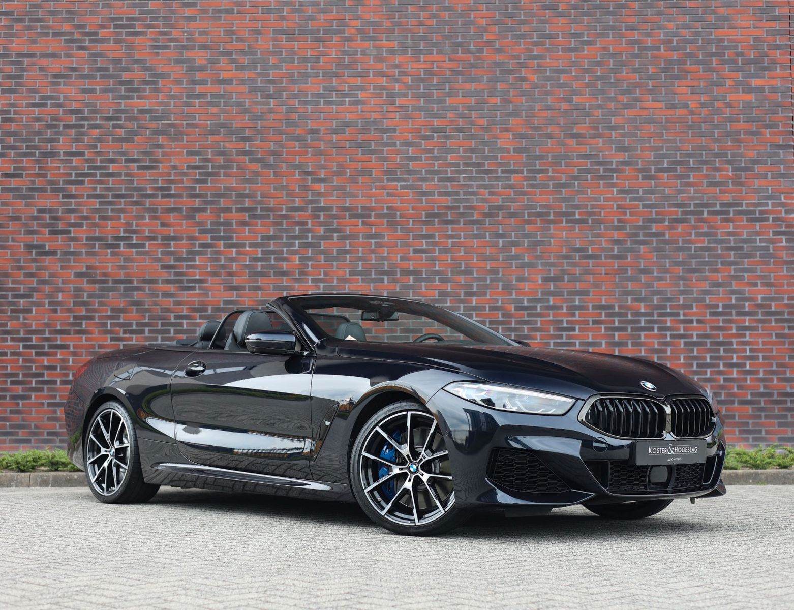 BMW M850i xDrive Cabrio | Airscarf - B&W