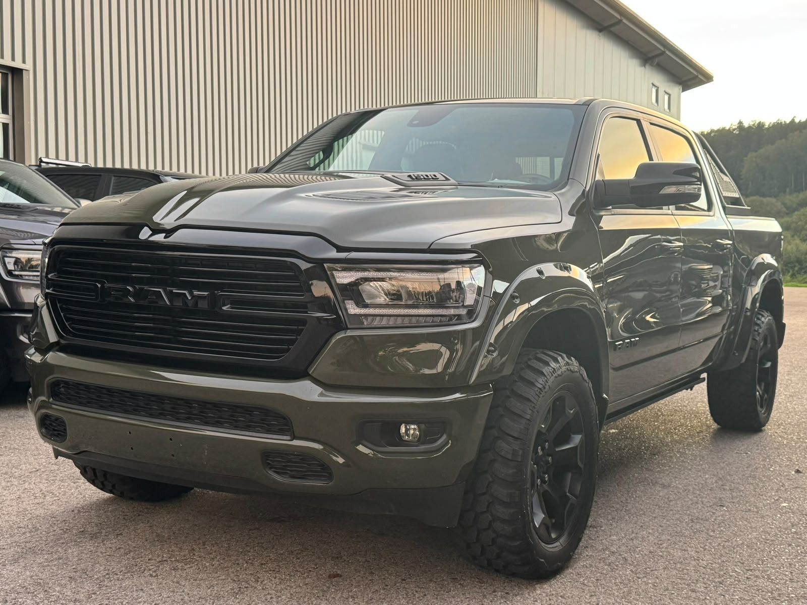 Dodge RAM - 1