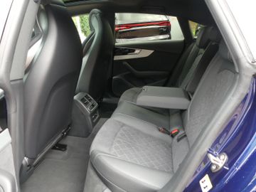Audi S5 - 12