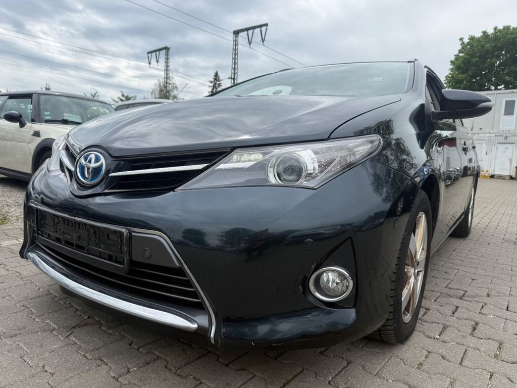 Toyota Auris Touring Sports