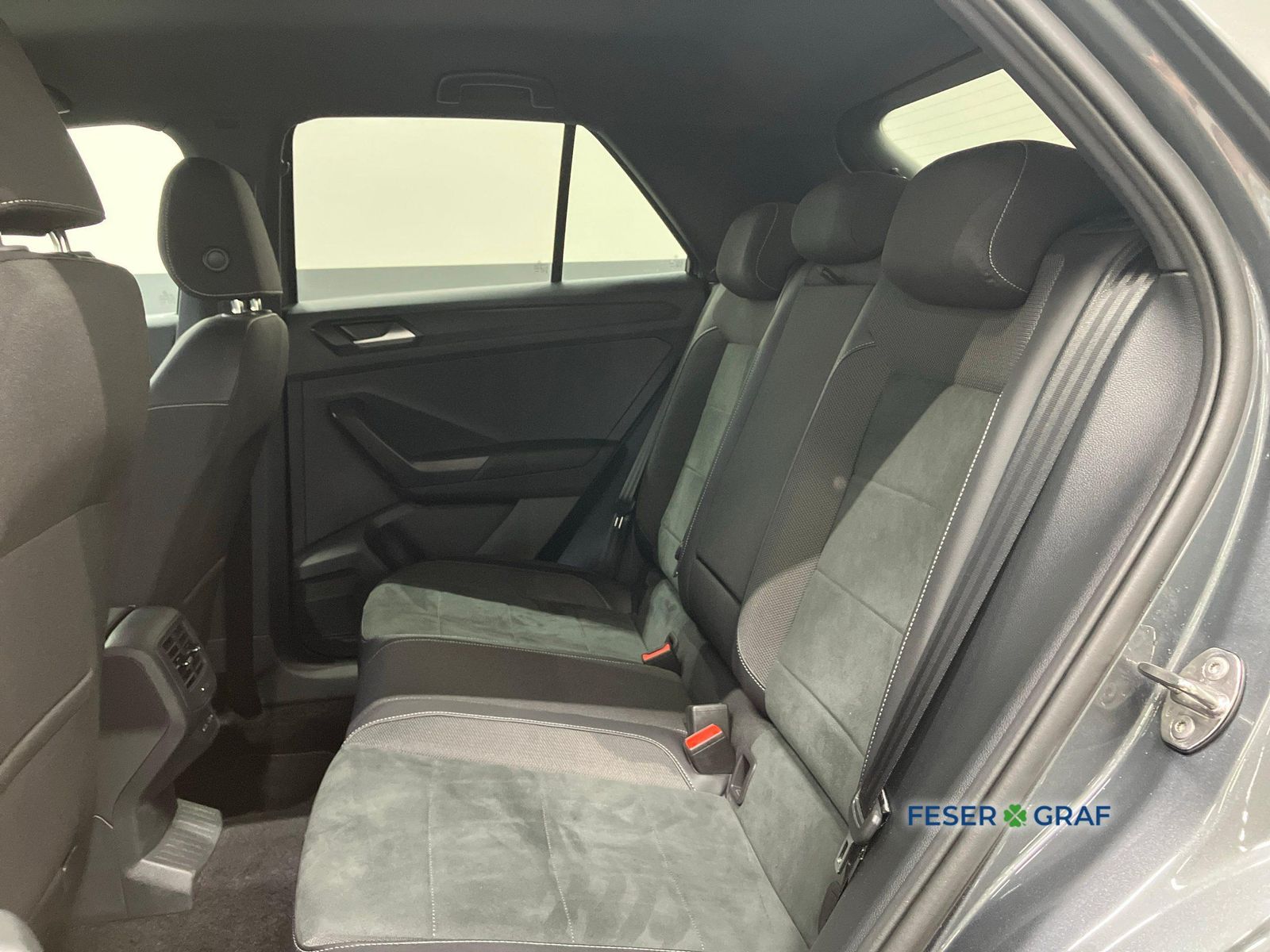 Volkswagen T-Roc - Bild 10