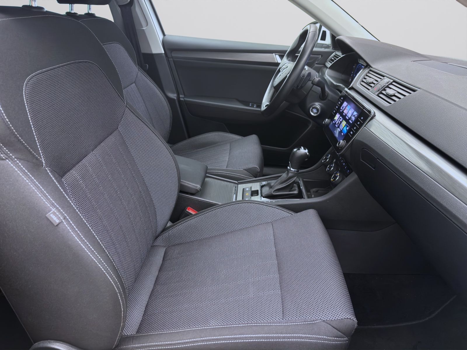 Skoda Superb - Bild 17