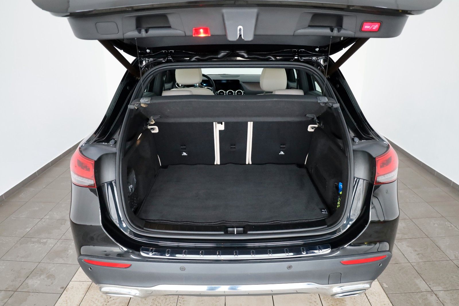 Fahrzeugabbildung Mercedes-Benz GLA 200 d,Leder,Navi,LED,Kamera,Panorama