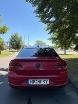 Volkswagen Arteon 2.0 TDI SCR 176kW DSG 4MOTION R-Line ... - rote Volkswagen Arteon