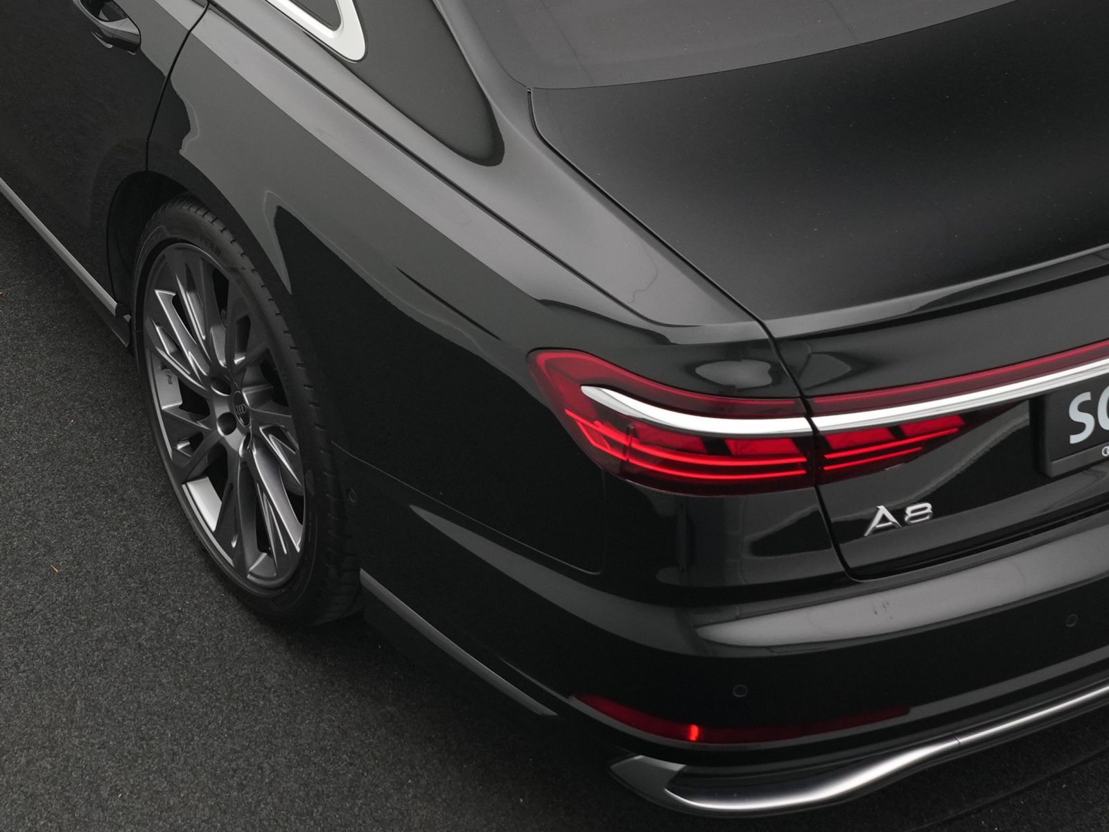Audi A8 - Bild 19