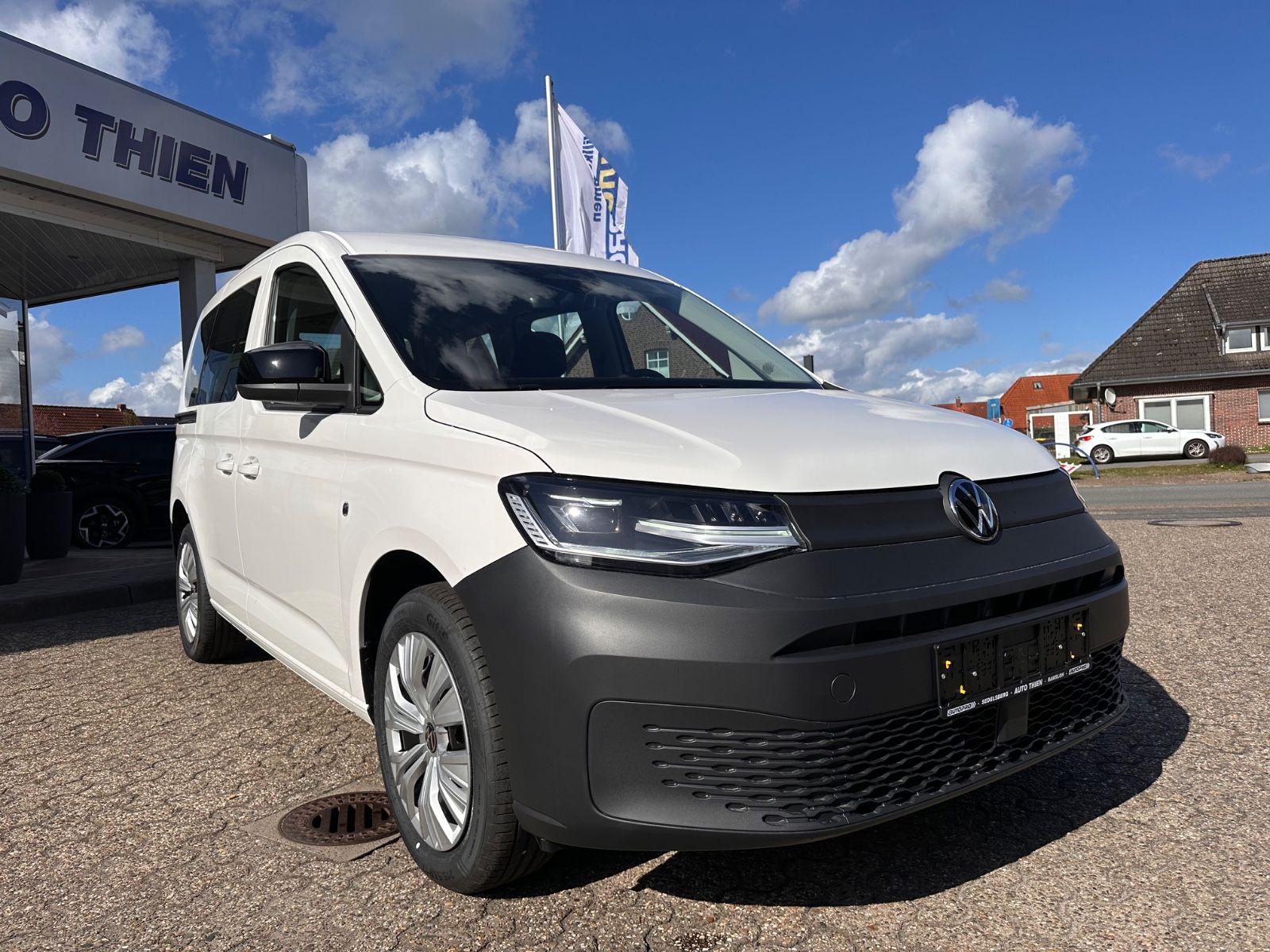 Fahrzeugabbildung Volkswagen Caddy Kombi 2.0 TDI APP/ACC/LED/PDC/TOTW/VIRT