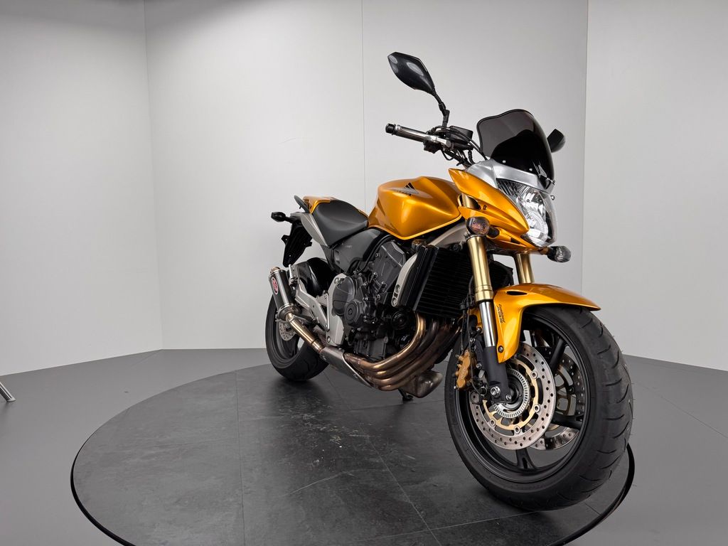 Fahrzeugabbildung Honda CB600 FA HORNET *1. HAND *BOS-AUSPUFF