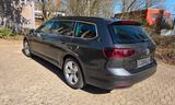 Volkswagen Passat Variant 2.0 TDI SCR 140kW DSG 4MOT Bu...