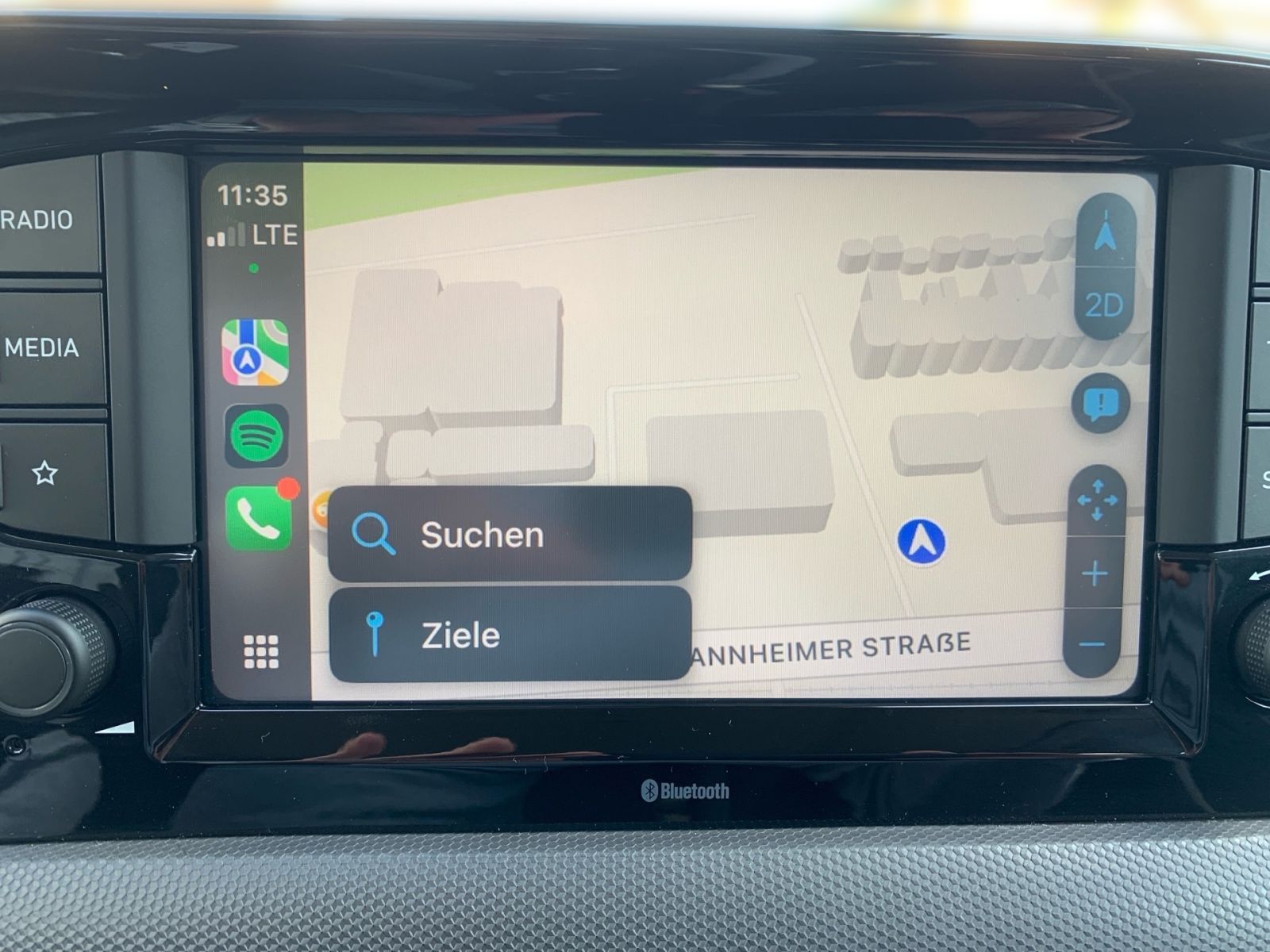 Fahrzeugabbildung Hyundai i10 1.0 Edition 30 1 Hand Allwetter