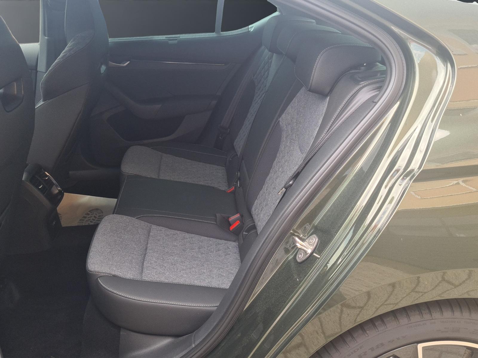 Skoda Octavia 1.5 TSI SportLine+Matrix+Winter+Fahras.