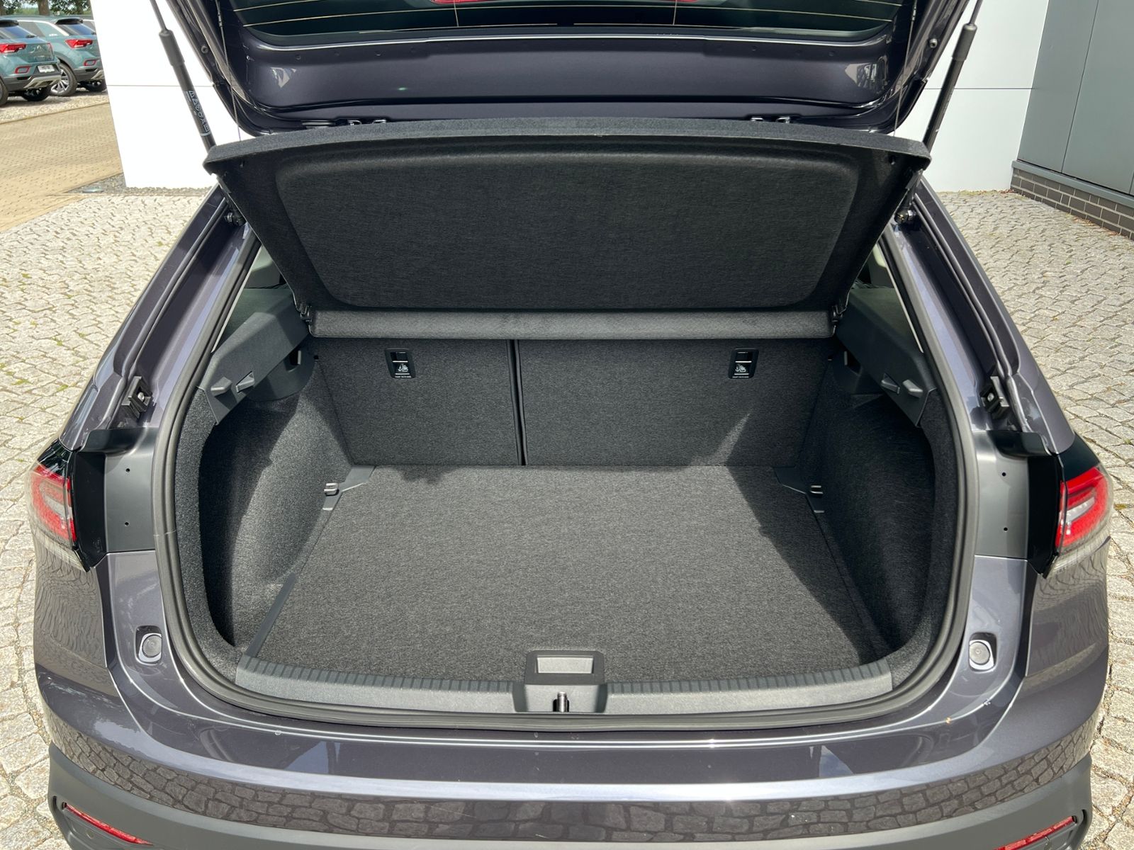 Fahrzeugabbildung Volkswagen Taigo Life 1.0 TSI *IQ.Light, Ready2Discover, Ka