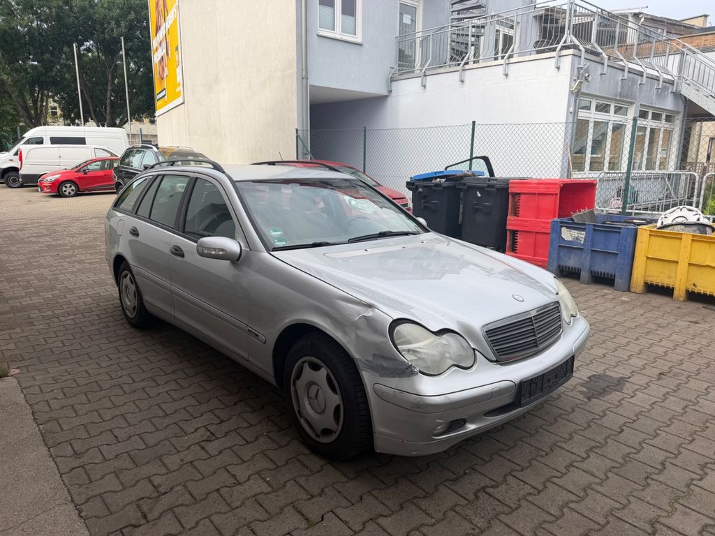 MERCEDES-BENZ C 180 T Classic*Tempomat*Klima*