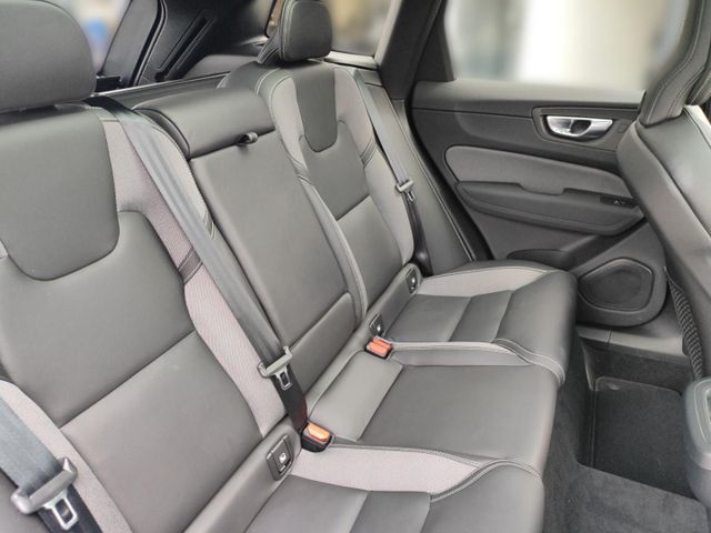 VOLVO XC 60 (Bild 24 von Array)