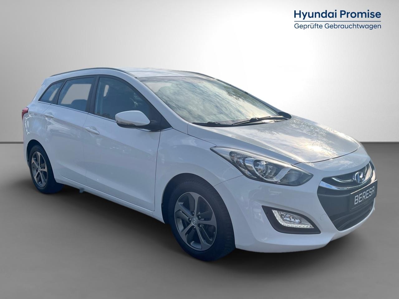 Hyundai i30cw 1.4 YES! Silver TV Memory