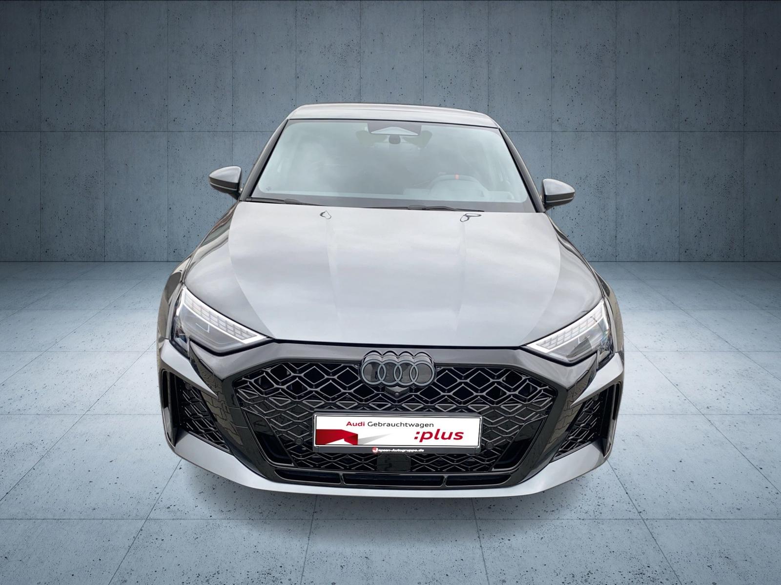 Audi RS 3 Sportback S tr. PANO HUD RS-Abgas Matrix
