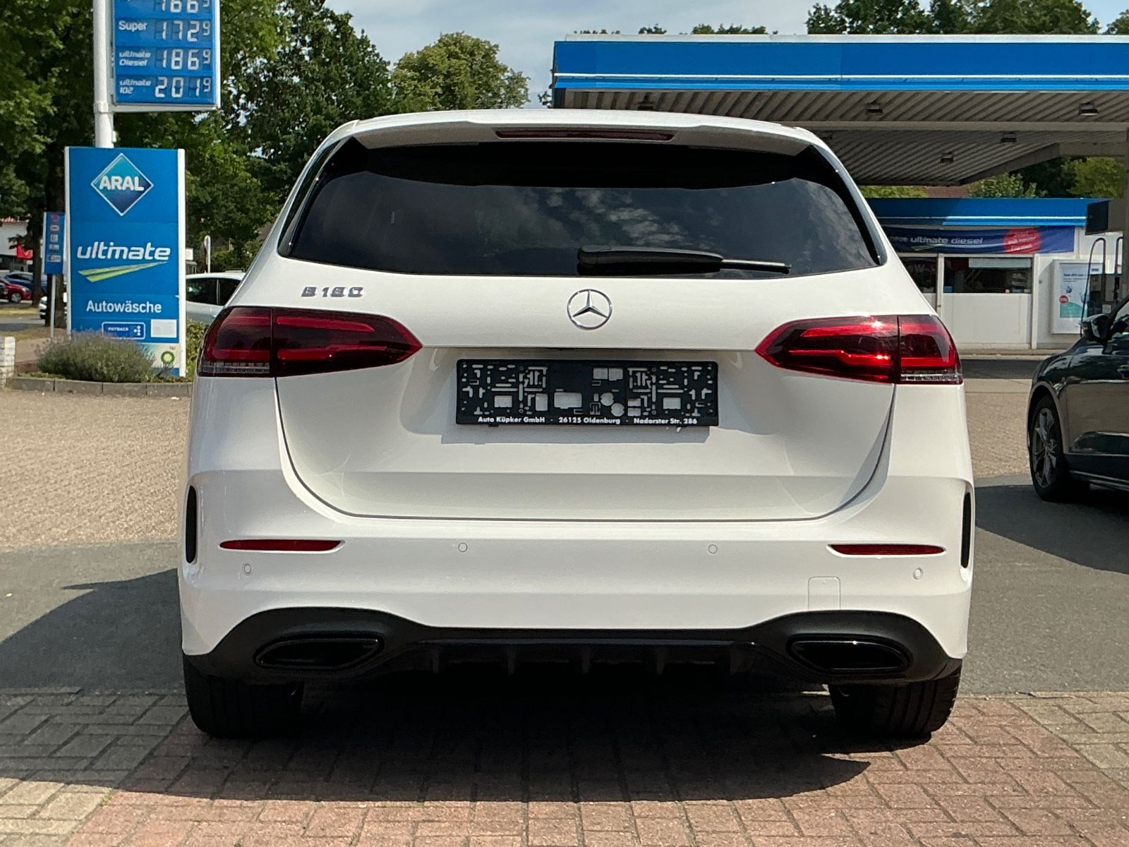 Mercedes-Benz B180 Edition AMG LED Kamera Night Paket foto 6