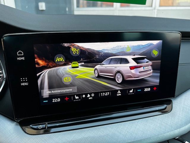Octavia Combi Tour NAV;KESSY;ACC;CARPLAY