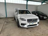 Volvo XC90 Plus Bright Recharge Plug-In Hybrid AWD - gebrauchte Volvo XC90 aus dem Jahr 2022