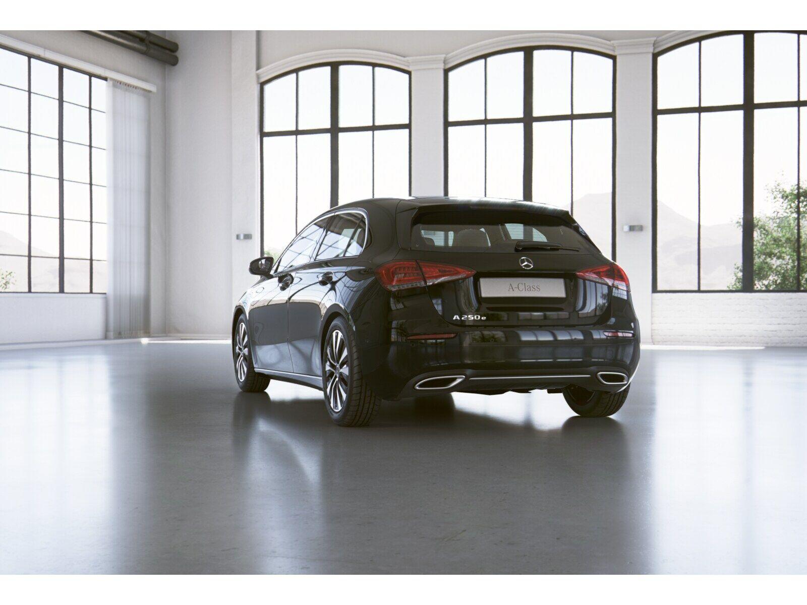 Mercedes-Benz A 250 e MBUX+Progressive+Ambiente+CarPlay+KAMERA
