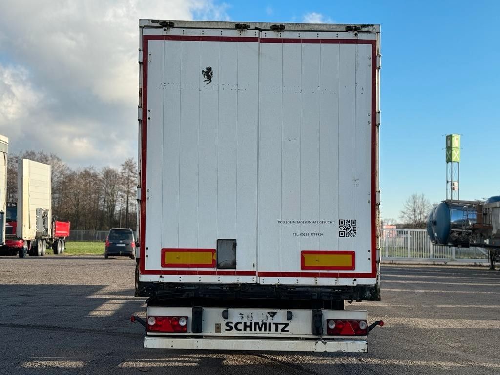 Fahrzeugabbildung Schmitz Cargobull Ferro Plast Koffer Isoliert Auflieger