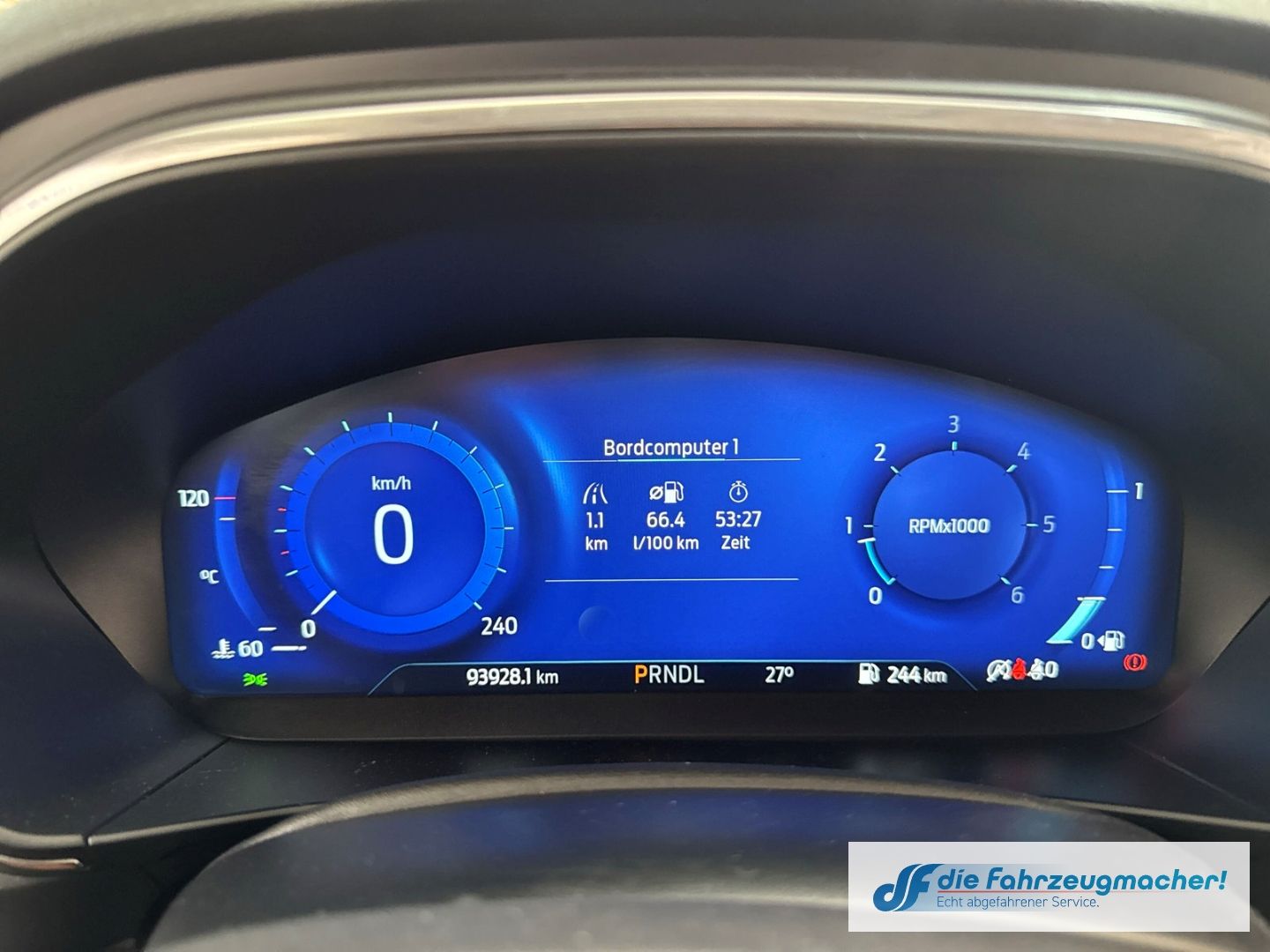 Fahrzeugabbildung Ford Focus Turnier Titanium X Sportpaket Navi Digital