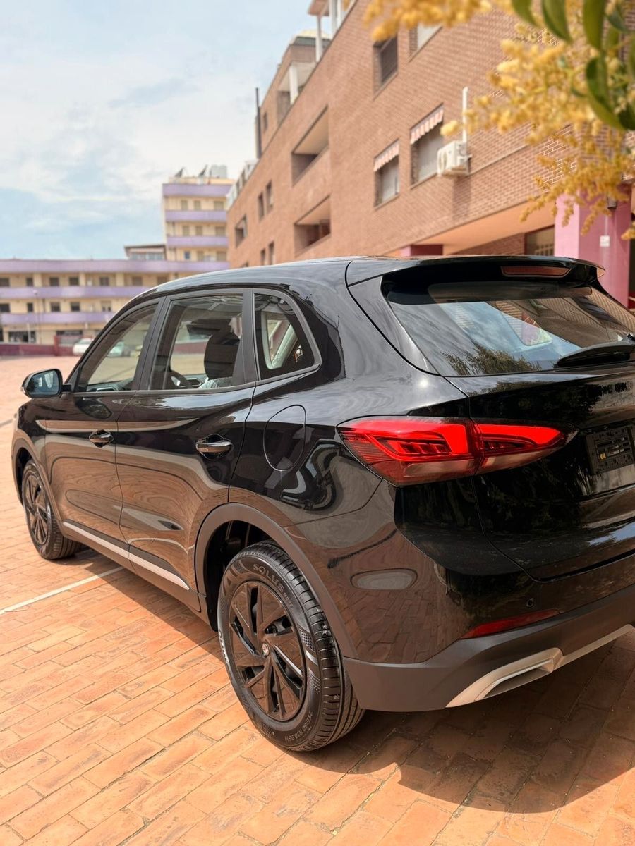 MG ZS
